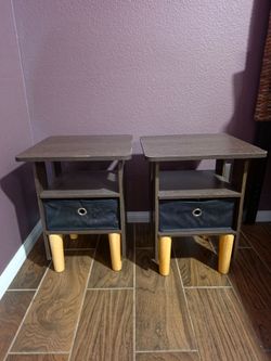 2 mini night stands