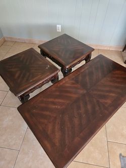 FULL WOOD TABLES