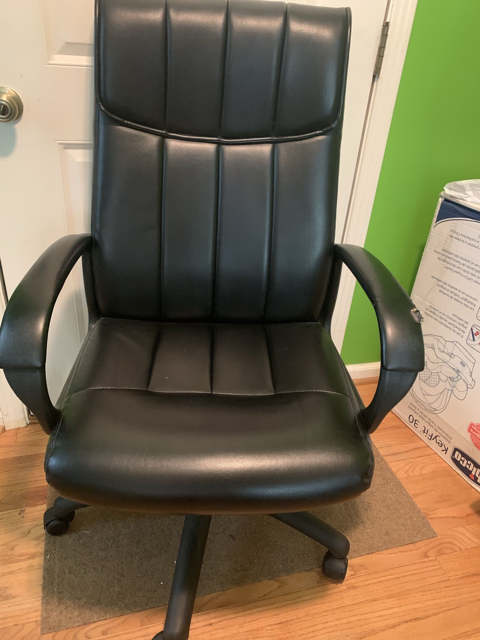 Office chair 