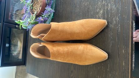 Women’s Boots