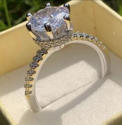 Wedding ring/engagement ring