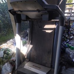 Reebok Treadmill( Free)