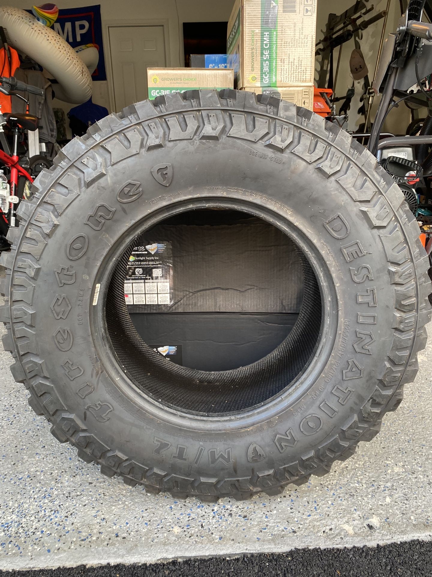 SUV Tire