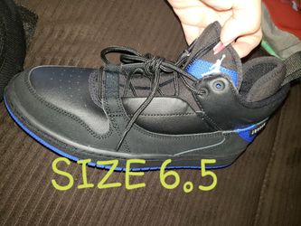 BRAND NEVER USED KIDS JORDANS