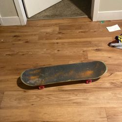 Used Skateboard – Red Wheels, Rides Smooth