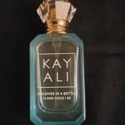 Kayali Maldives In A Bottle #20 Travel Spray