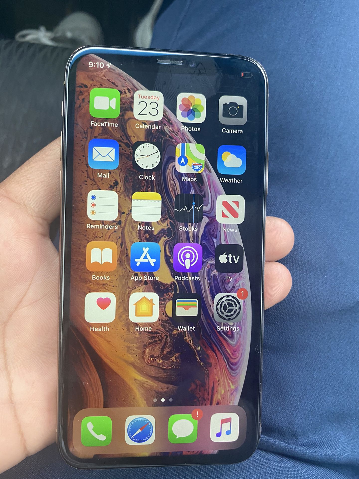 iPhone XS AT&T !