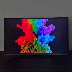 Curved Samsung Monitor