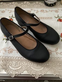 Tap shoes
