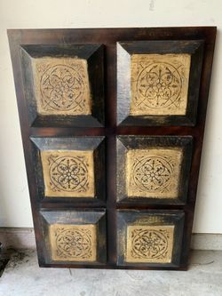 Wood Wall Art Home Decor Nice Condition