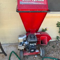 Craftsman woodchipper
