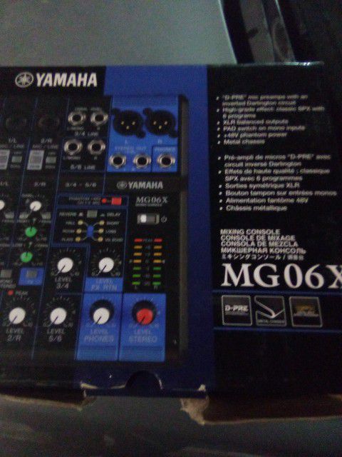 Yahama  MG 06x Mixing Console 
