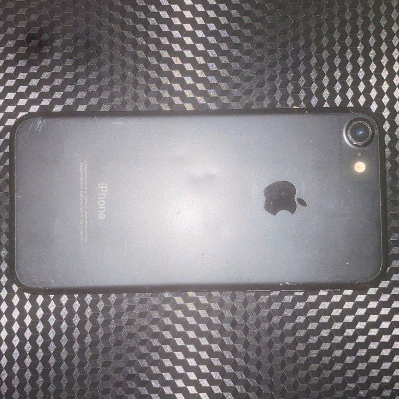 iPhone 7 32Gb Unlocked Wonderful Condition like new