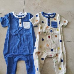 2 New Old Navy Pajamas ( I Also Have Like 30 New Onsies Asst Sizes $1 Each)