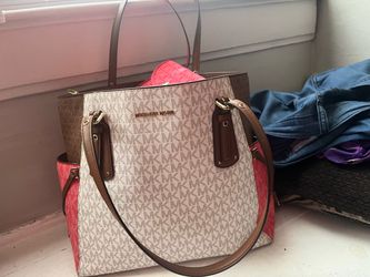 Michael Kors Large Logo Print Tote Bag – Brown/Pink – $200