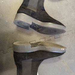 Stuart Weitzman Henley suede Chelsea boot in black Size 6.5