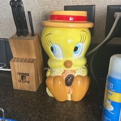 Vintage Tweety Cookie Jar
