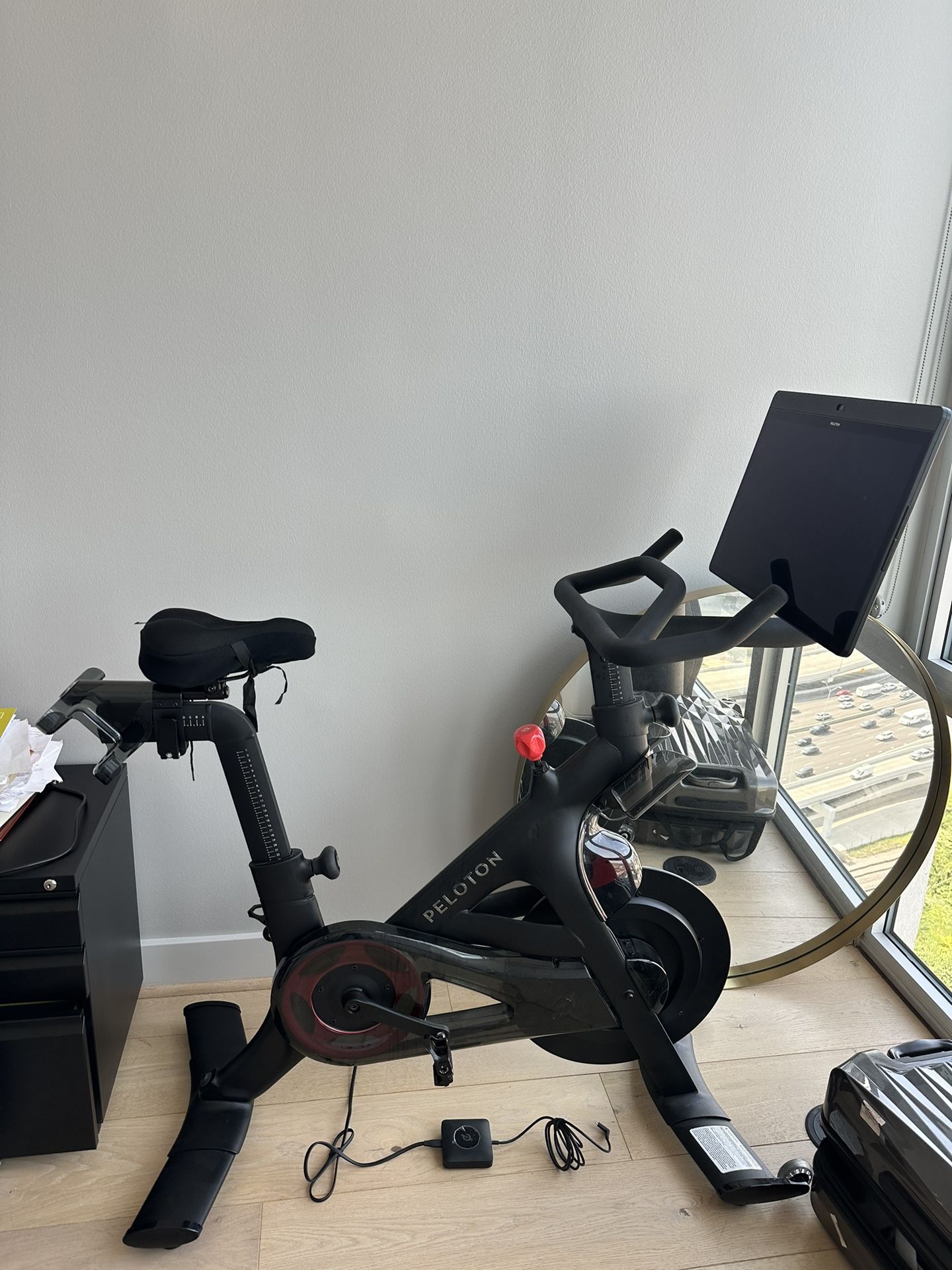 Peloton Bike for Sale in Dallas TX OfferUp