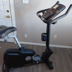 LifeCore Exercise Bike