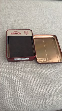 Levi’s wallet