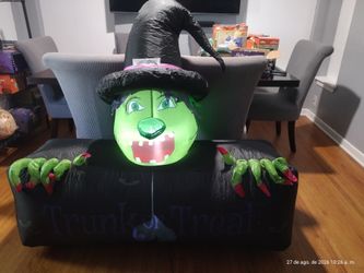 Trunk or treat car inflatable Halloween