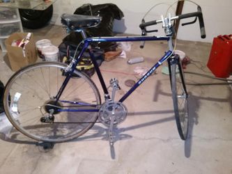 Shogun 200 road bike hotsell
