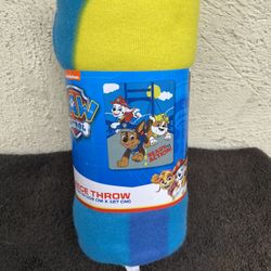 Paw Patrol Ready For Action Fleece Throw Plush Blanket..