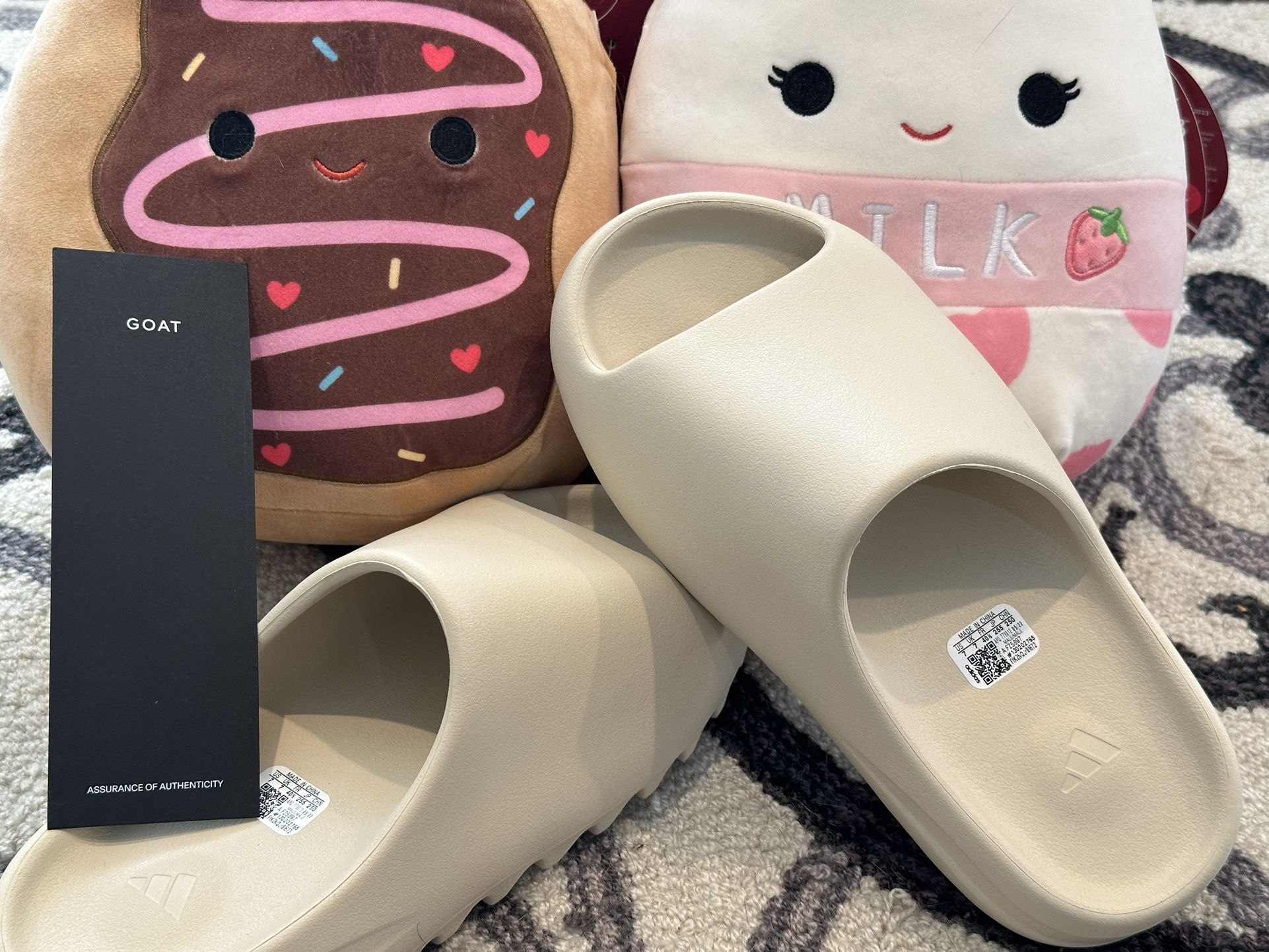 Yeezy Slide Bone Brand New