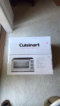 Brand new Cuisinart Custom Classic toaster oven 1800 watts text Chris, Make offer (contact info removed)