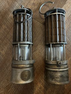 Antique miners flame safety lamp, manufactured by the Wolf Safety Lamp Company 