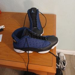 Mj $100  Size 11