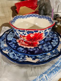 Pioneer woman dishes