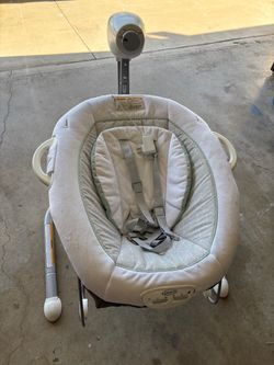 Electric Graco baby swing
