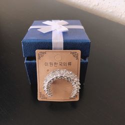 Half moon crystal pin brooch