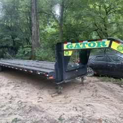 40 Foot Gooseneck Trailer