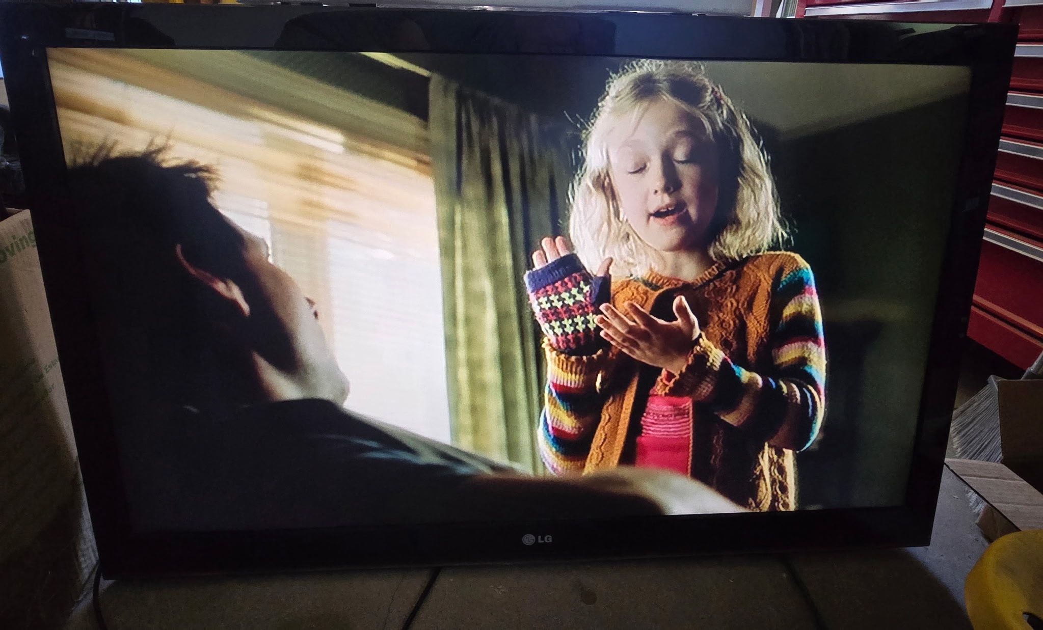 Samsung 43” Flat Screen TV