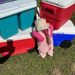 Chest Large/Wheels  (Ice Cooler) Camping 