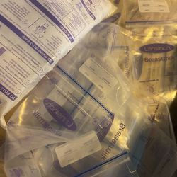 Milk Bags And Breastpump 