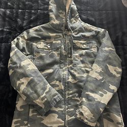 Lee Camo Jacket With Fur Inside