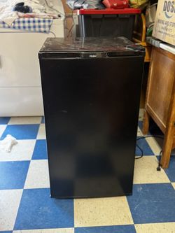 Black mini fridge