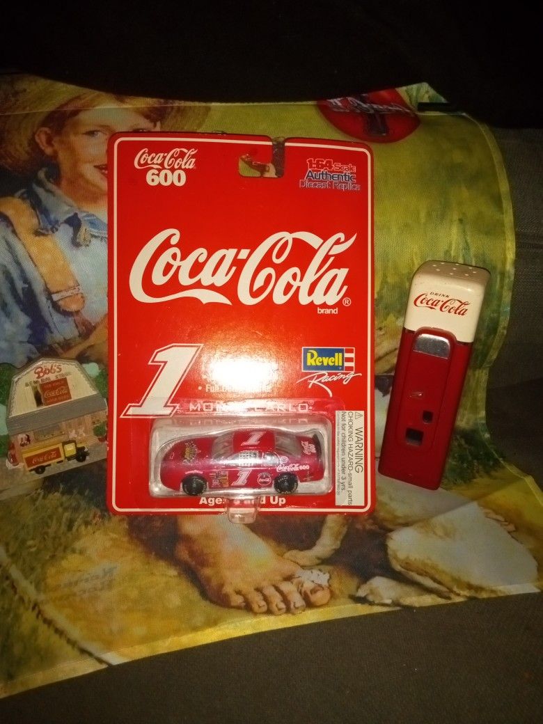 Vintage Coca Cola Collectables