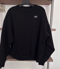 ALO   Women’s Crew Neck black  Pullover Sz S
