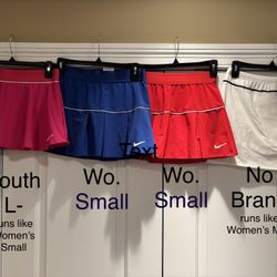 Nike Tennis skirts 