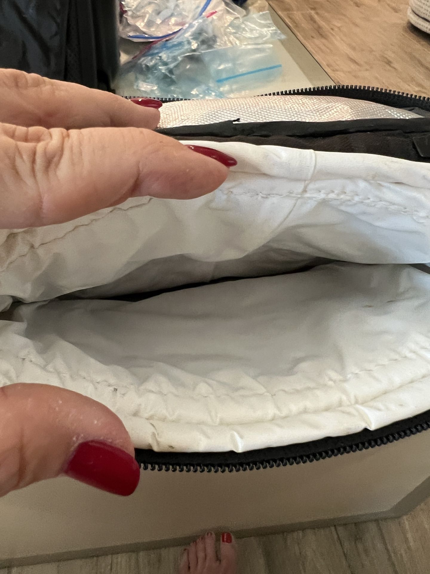 Insulated Wine Carrier