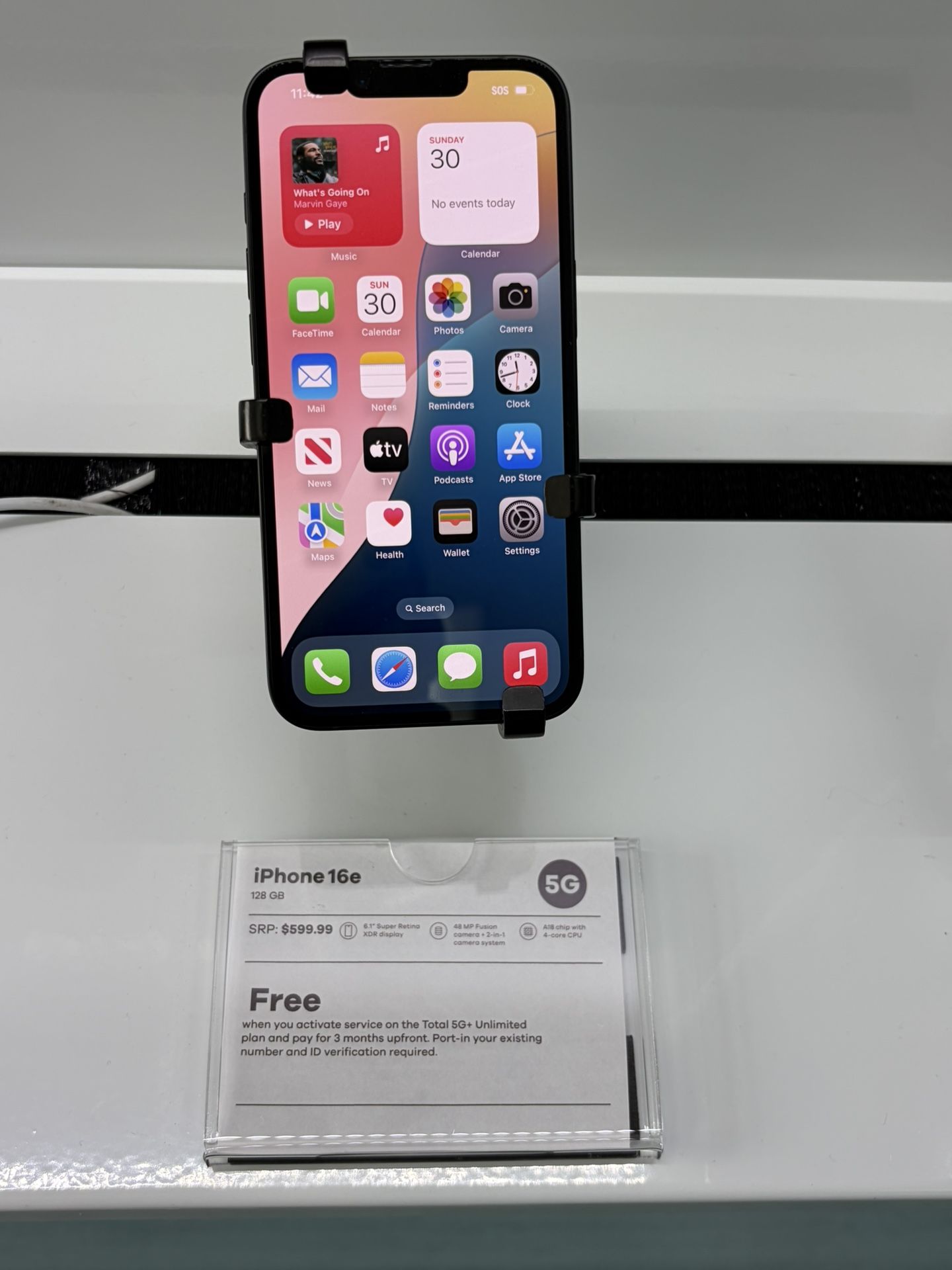 iPhone 16e BRAND NEW