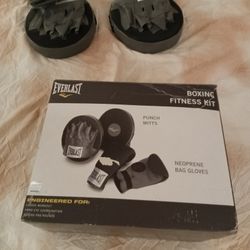 Everlast Boxing Fitness Kit 