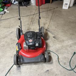 Lawnmower 