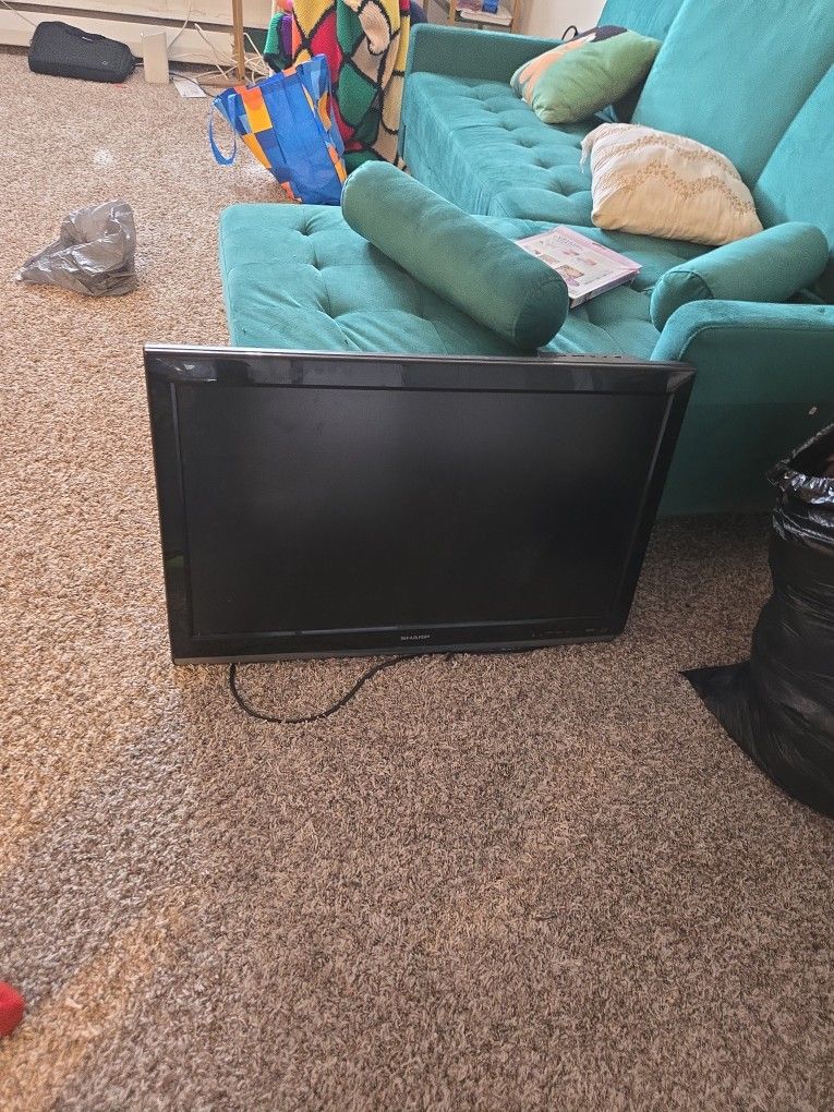 30 Inch Sharp TV NO REMOTE
