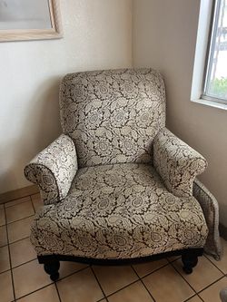 Single Couch