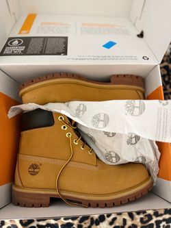 timberland premium boots size 10.5 mens ( wheat )